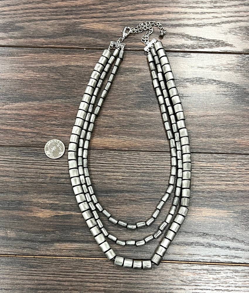 739063, Handmade Cylindrical Navajo Bead Necklace