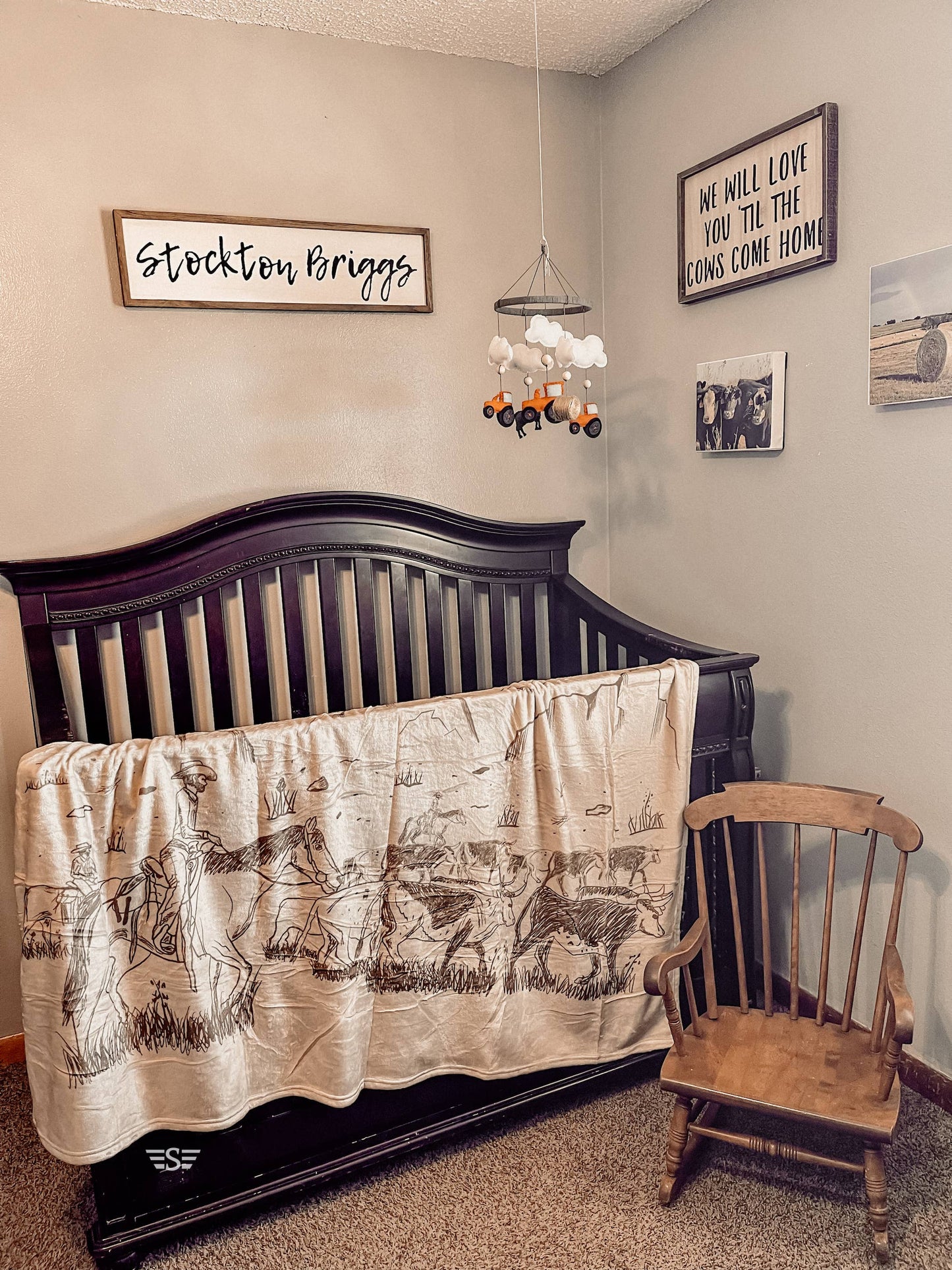 Cattle Drive Blanket: Black/ Tan