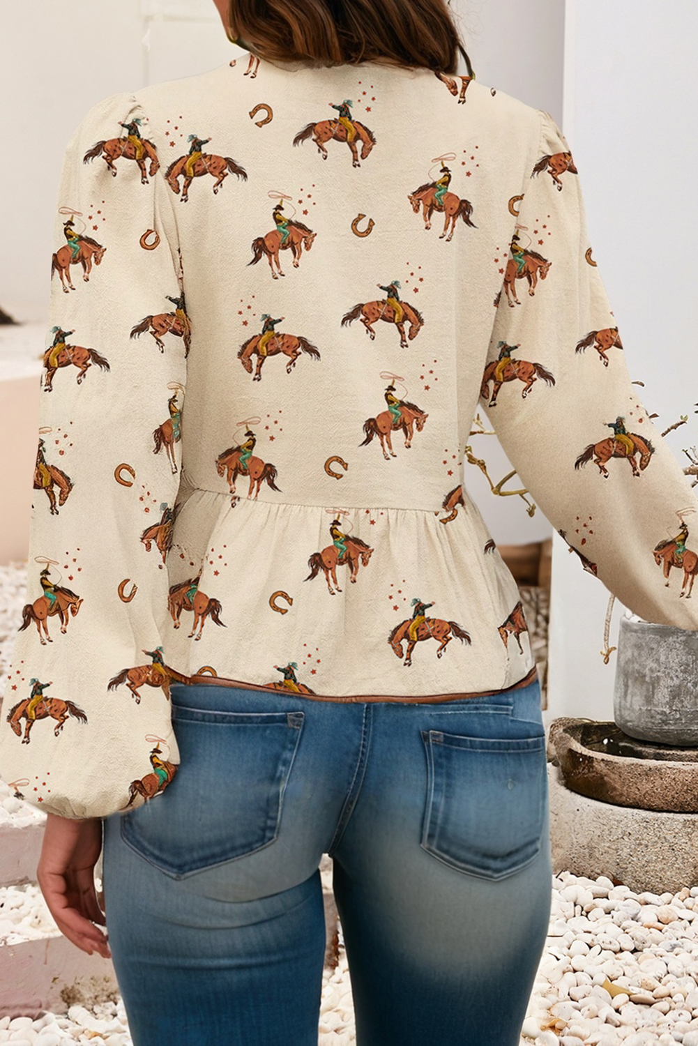 Western Print Tied Front Puff Sleeve Top