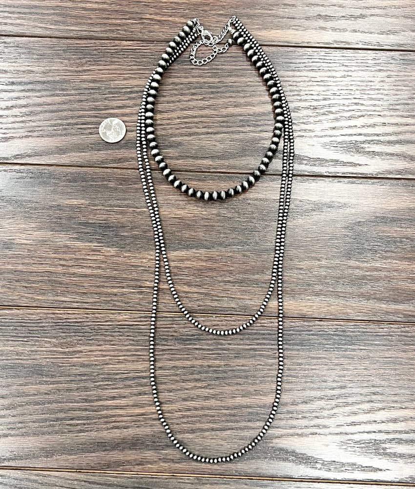 735534, Handmade Navajo Bead Necklace