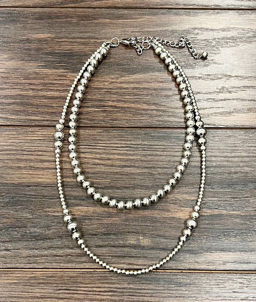 739184, Handmade Silver Navajo Bead Necklace