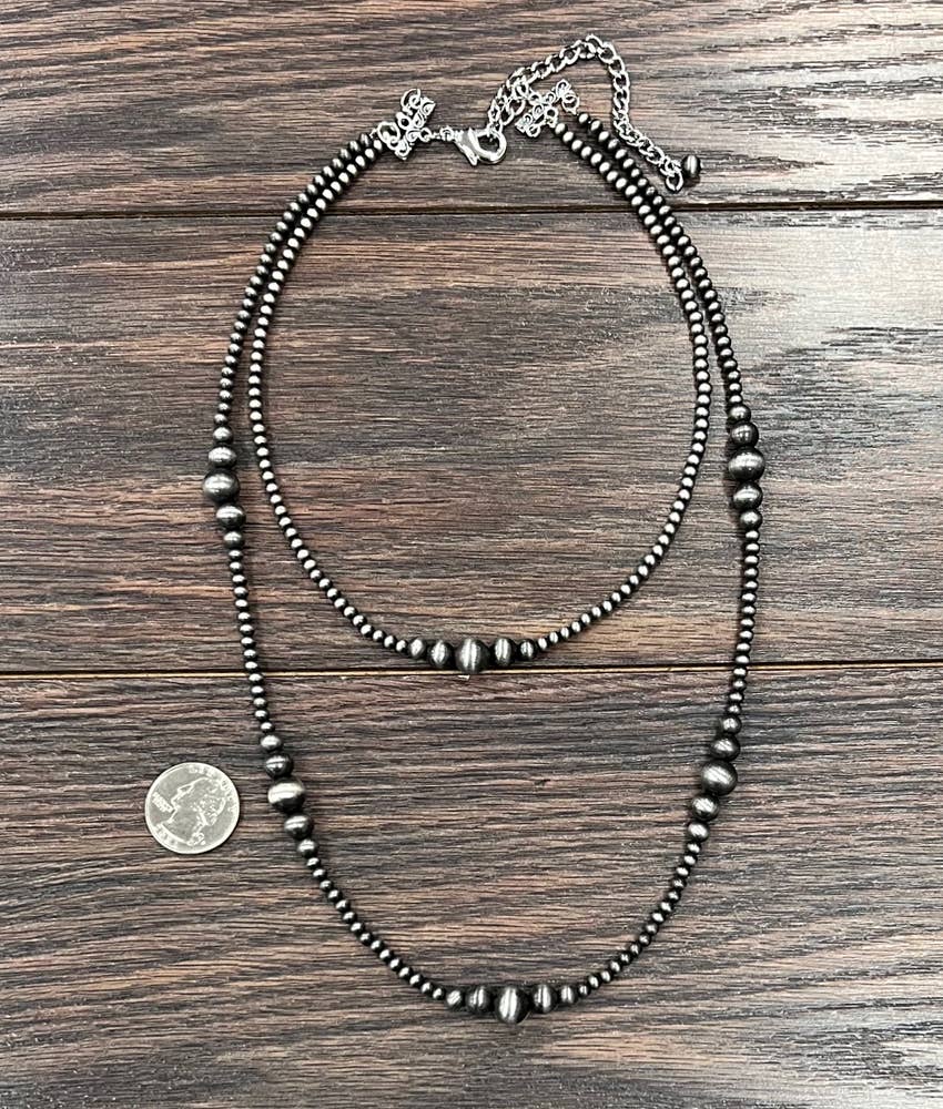 735529, Handmade Navajo Bead Necklace
