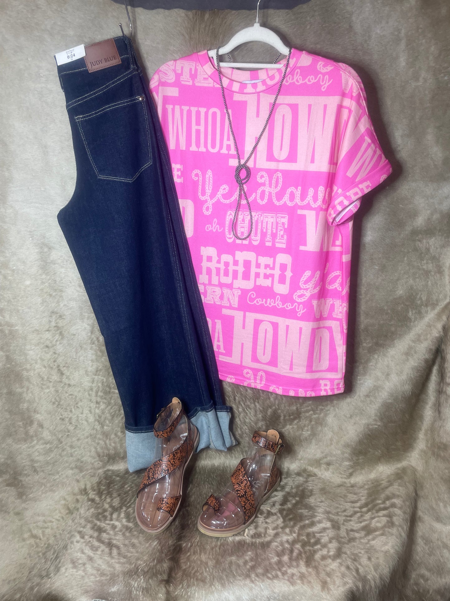 Howdy Cowboy Letter Printed Western Tee