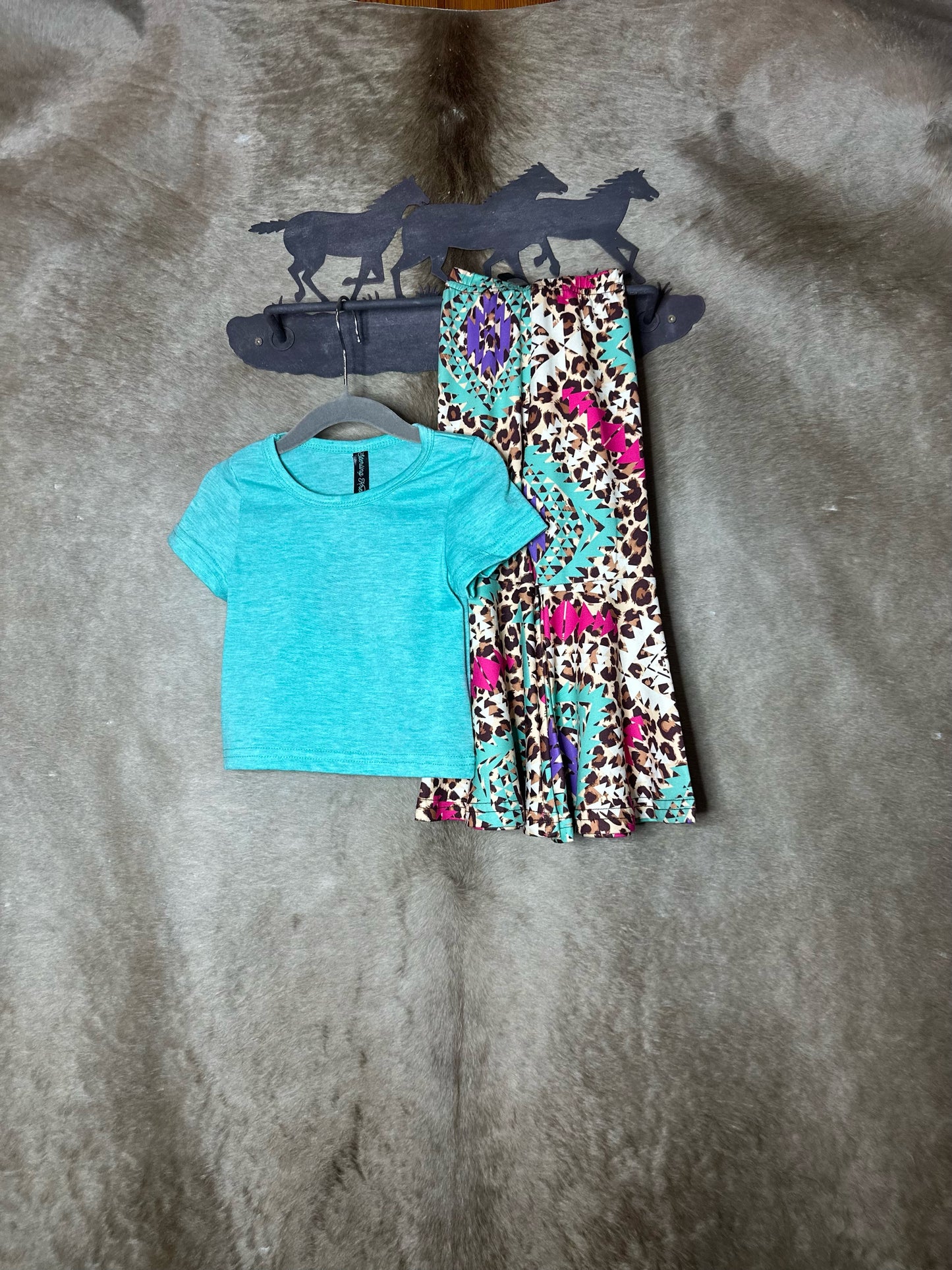 Retro Leopard Kid's Bells Set