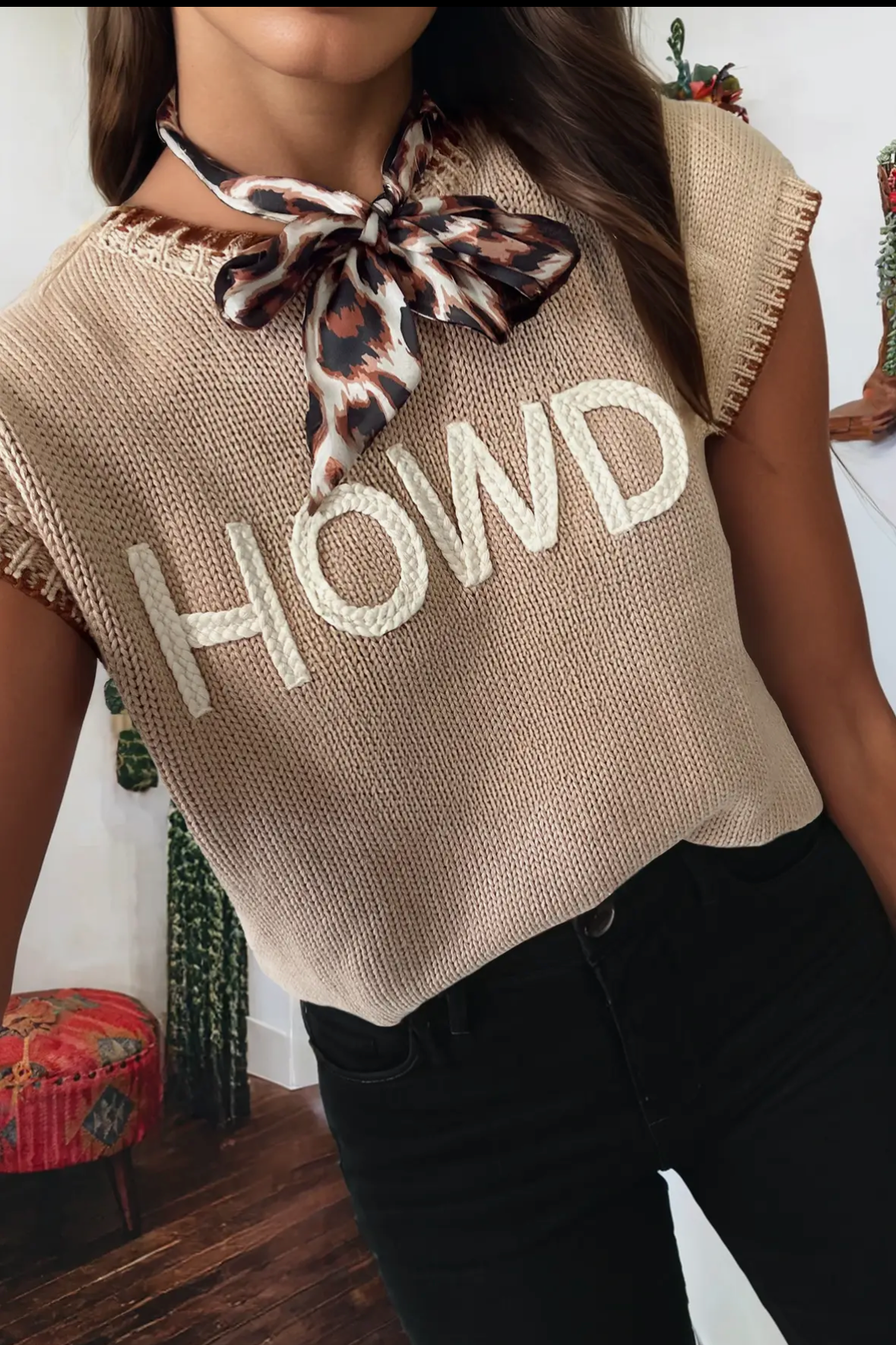 HOWDY Sweater