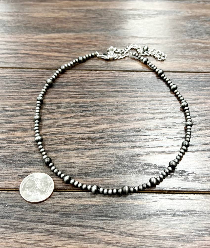 735747, Handmade Navajo Bead Necklace