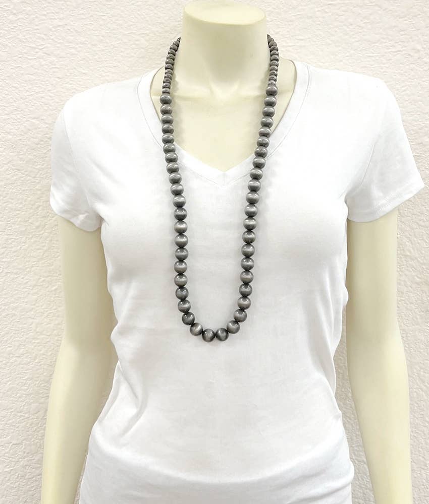 738269, Handmade Navajo Bead Necklace