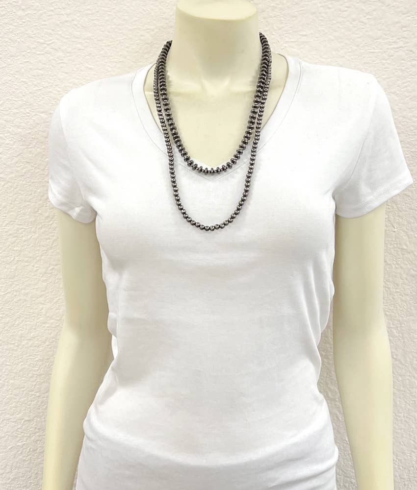 738123, Handmade Polish Navajo Bead Necklace