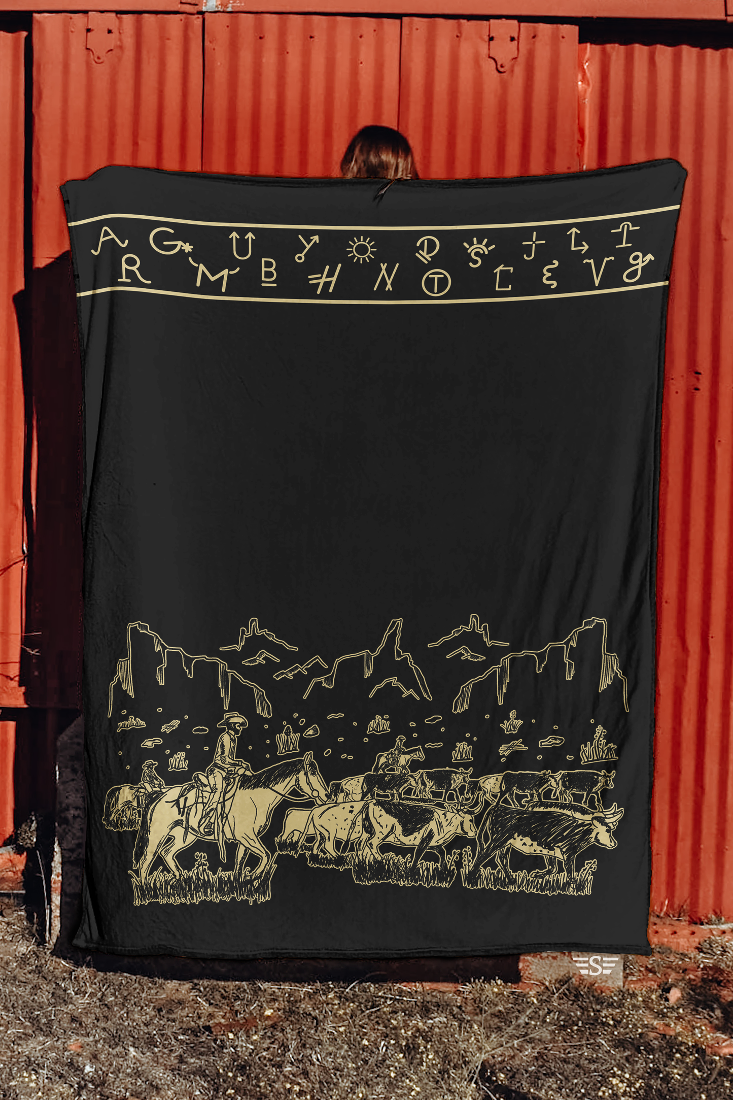 Cattle Drive Blanket: Black/ Tan