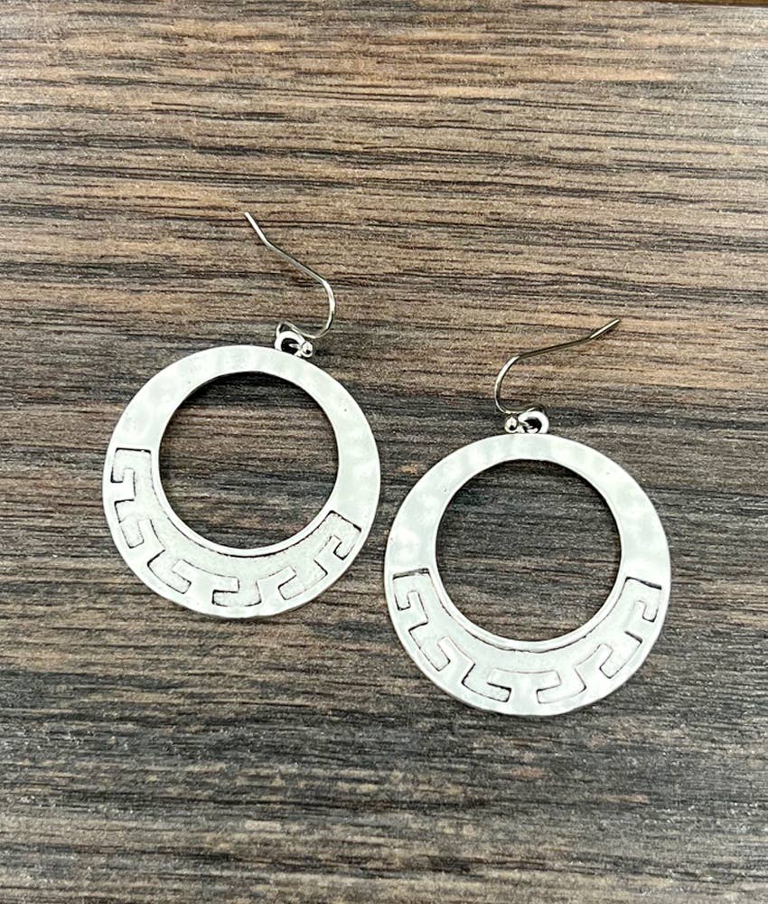 Stylish silver ranch style earrings with intricate geometric pattern for a chic accessory look