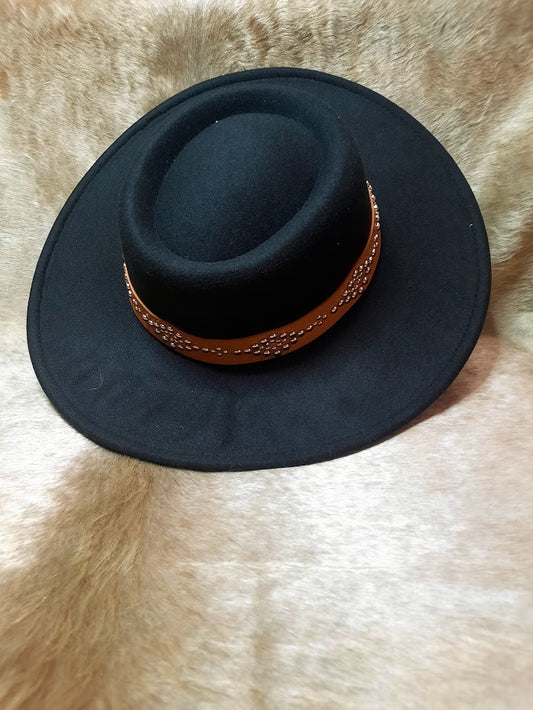 Wide Brim Felt Hat With Hatband