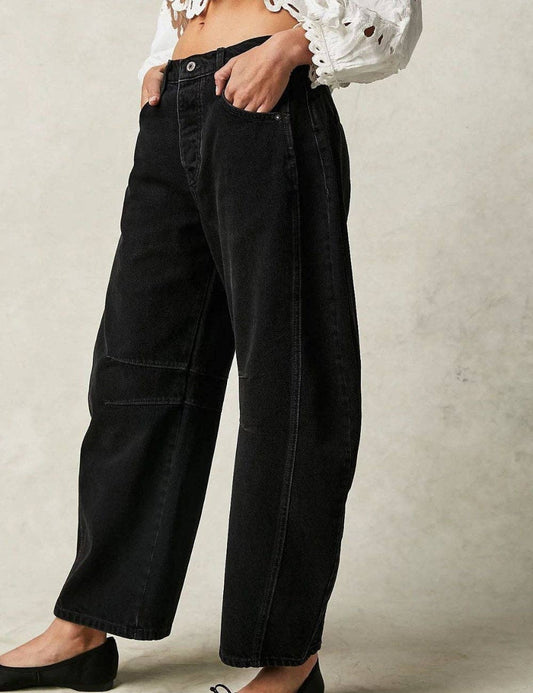 Mid Rise Loose Barrel Jeans
