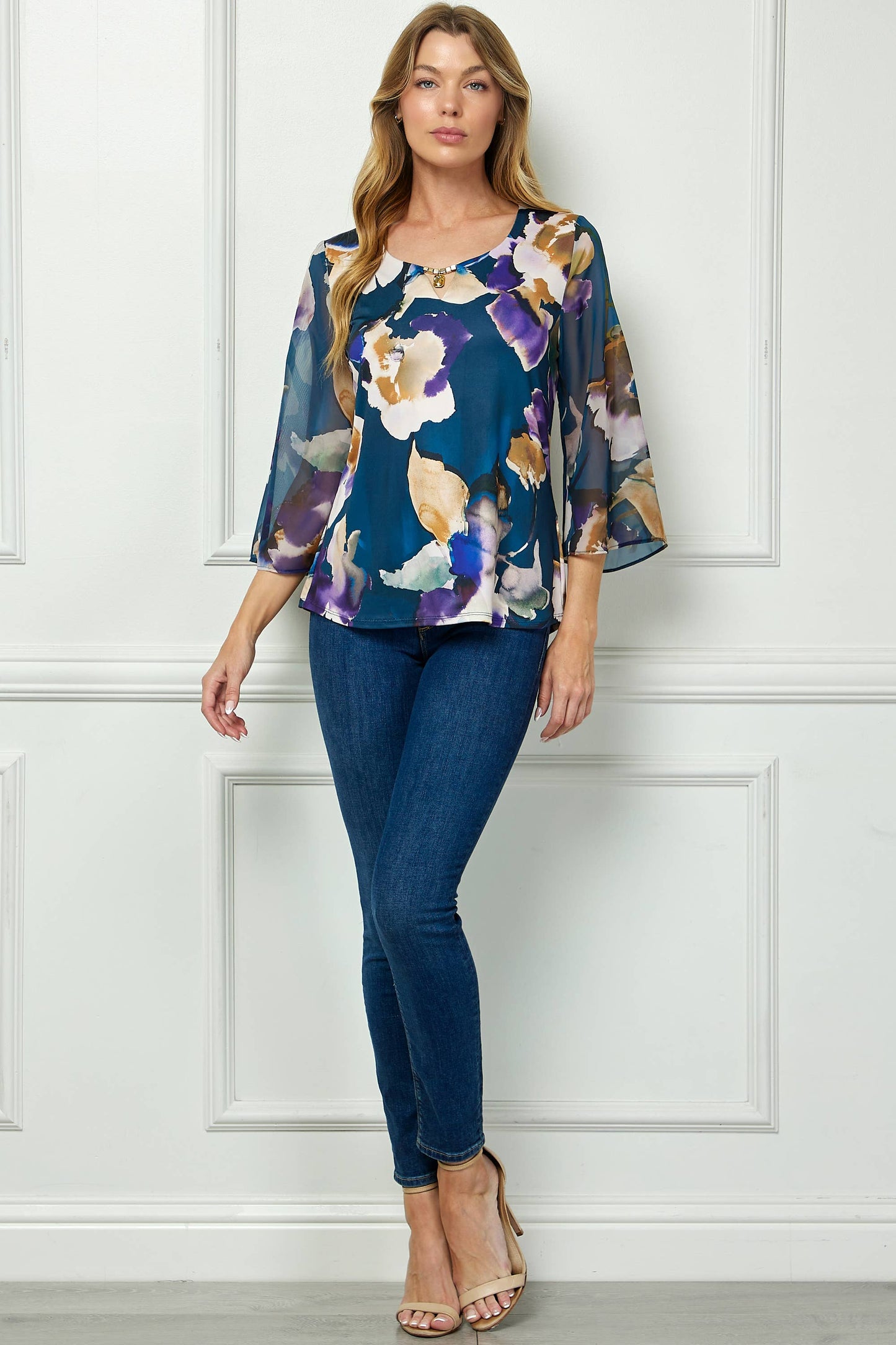 VINTAGE KEYHOLE NECKLINE BLOUSE