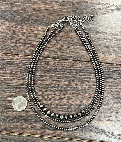 738107, Handmade 17" Polish Navajo Bead Necklace