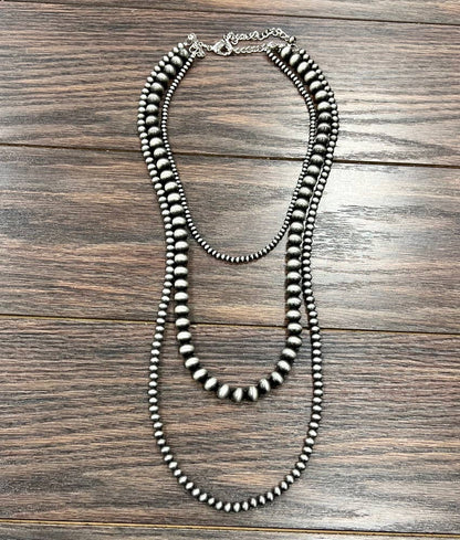 738202, Handmade Navajo Bead Necklace