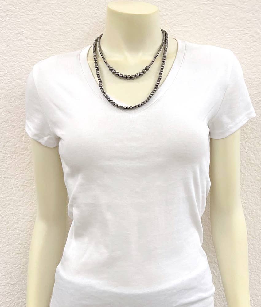 739596, Handmade 20" Polish Navajo Bead Necklace