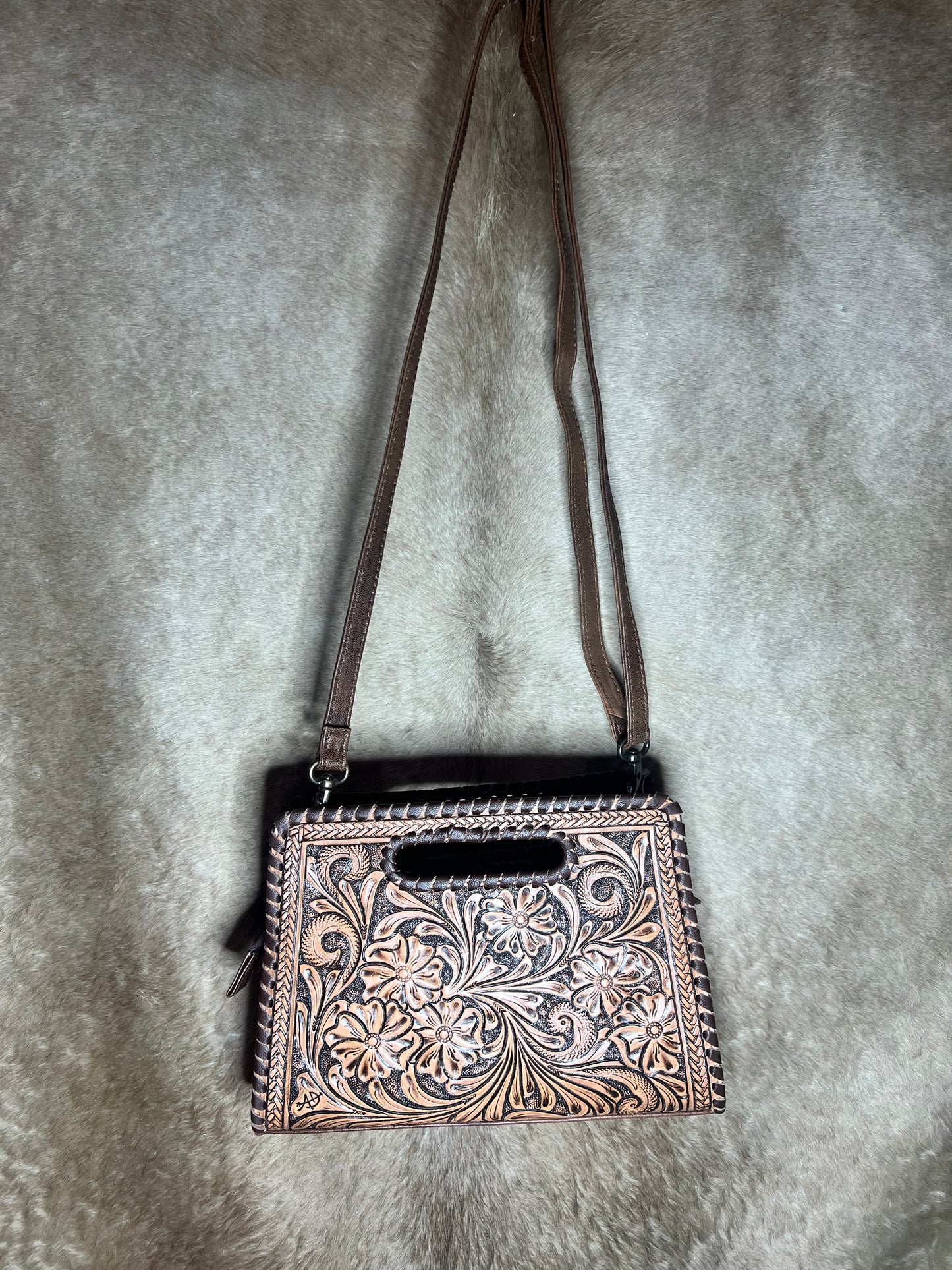 Handheld Floral Leather Purse
