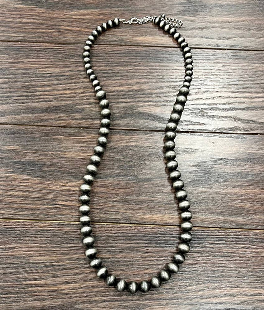 738269, Handmade Navajo Bead Necklace