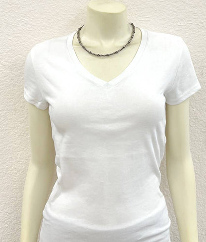 738103, Handmade 16" Polish Navajo Bead Necklace