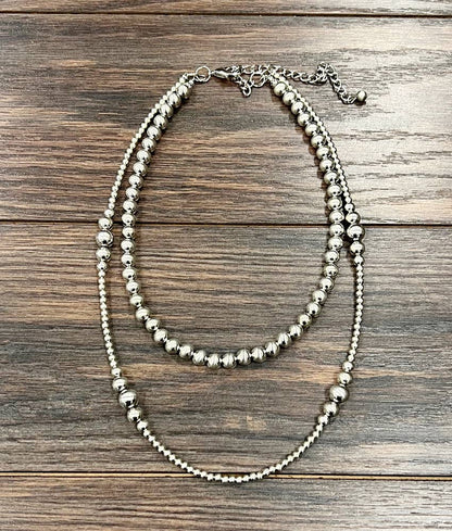 739184, Handmade Silver Navajo Bead Necklace