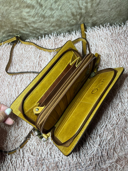 Floral Tooled Leather Wallet