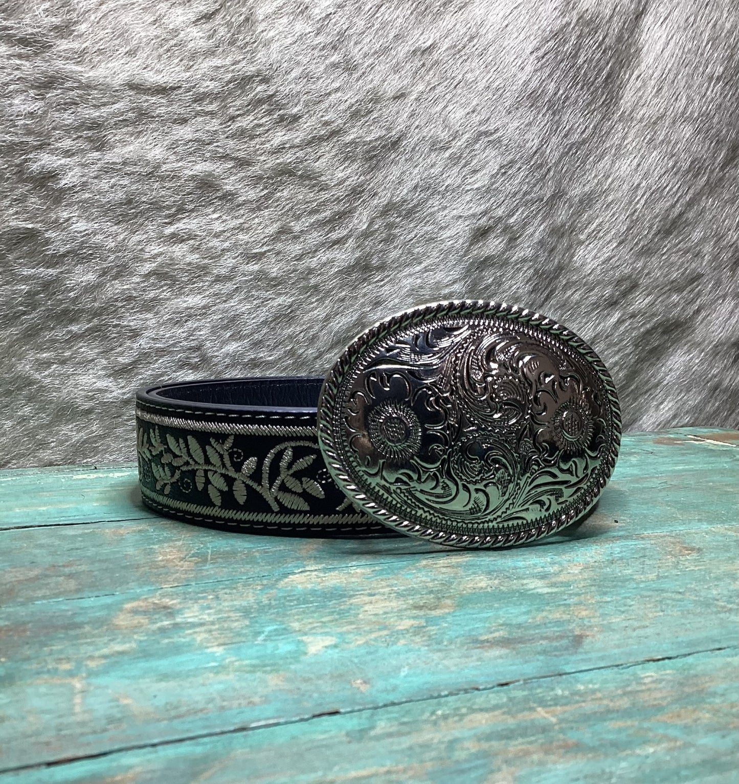 Metal Oval Flower Buckle Belt