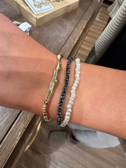 Pearl Gold and Crystal Stretch Bracelet