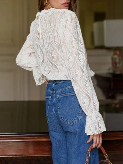 French romance Vintage floral lace ruffle frill blouse: White / S/M