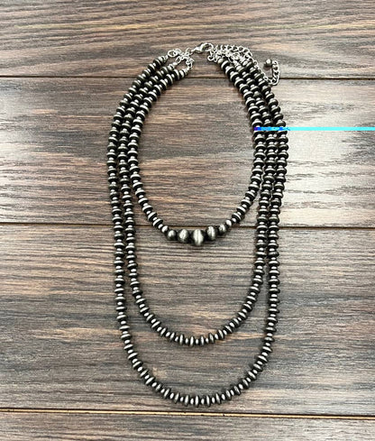 739302, Handmade Rondelle Navajo Bead Necklace