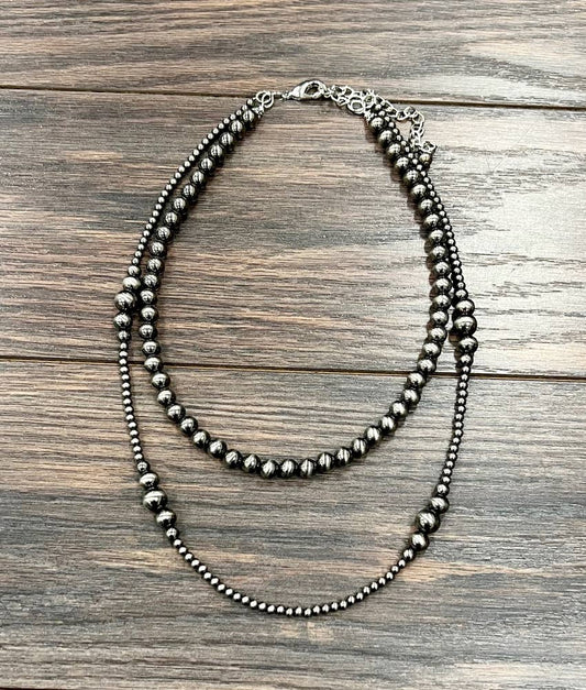 739183, Handmade Polish Navajo Bead Necklace