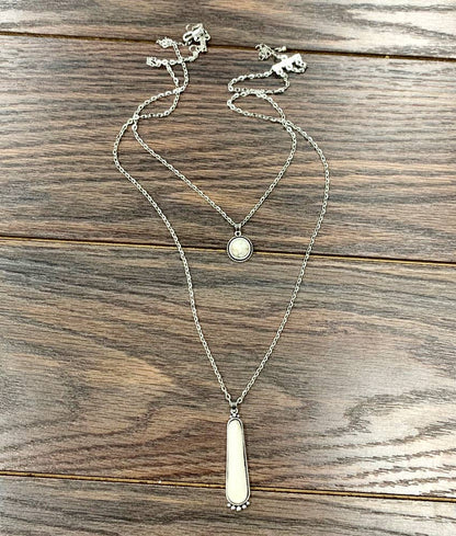 Western White Turquoise Necklace
