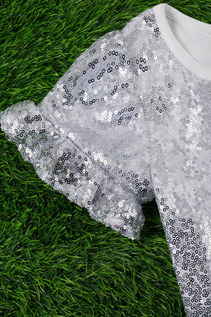 Silver Sequins Ruffle Sleeve Top - 2XS